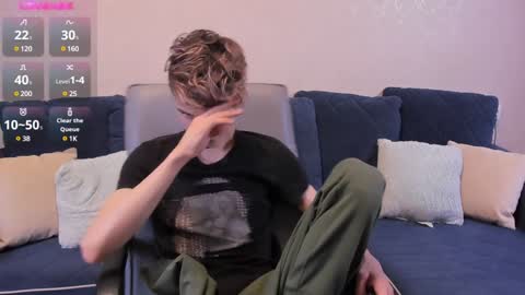 Snapshot of james_mil chatting on 12-09-24, 07:39 James online show from 12-09-24, 07:39