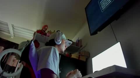 Snapshot of jamesdekker chatting on 01-11-26, 04:01 jamesdekker online show from 01-11-26, 04:01