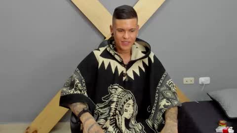 Snapshot of jamesinked_ chatting on 12-18-24, 06:46 Jamesinked online show from 12-18-24, 06:46