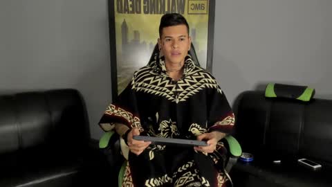 Snapshot of jamesinked_ chatting on 01-03-25, 03:27 Jamesinked online show from 01-03-25, 03:27