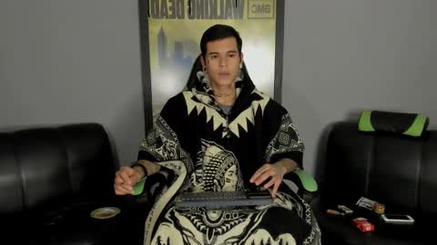 Snapshot of jamesinked_ chatting on 02-27-25, 03:04 Jamesinked online show from 02-27-25, 03:04