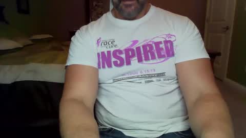 Snapshot of jamesmckendree chatting on 10-16-25, 07:04 jamesmckendree online show from 10-16-25, 07:04