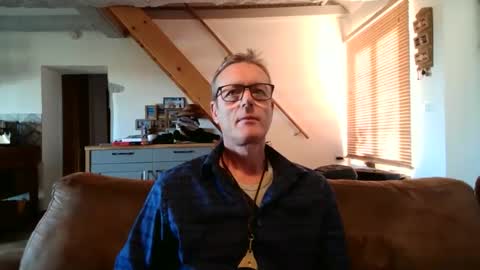 James online show from 10-30-25, 02:40