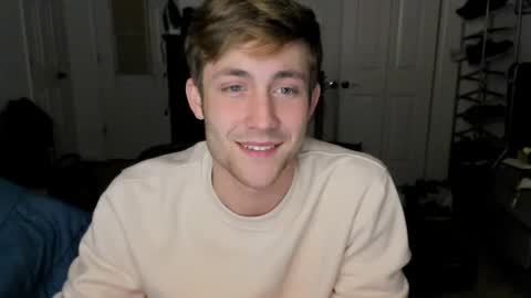 Snapshot of jamesterl chatting on 01-13-25, 04:18 Jamesterl online show from 01-13-25, 04:18