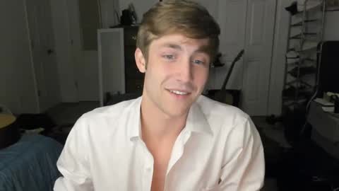 Snapshot of jamesterl chatting on 01-28-25, 05:32 Jamesterl online show from 01-28-25, 05:32