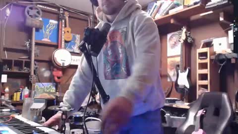 Jameswebbscope online show from 11-22-25, 10:09