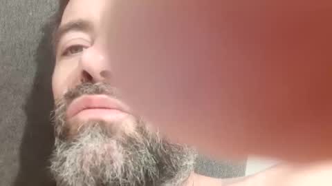 Snapshot of jamie198307 chatting on 11-06-25, 11:04 jamie198307 online show from 11-06-25, 11:04