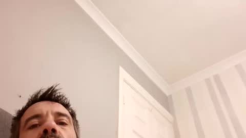 Snapshot of jamie198307 chatting on 11-16-25, 08:36 jamie198307 online show from 11-16-25, 08:36