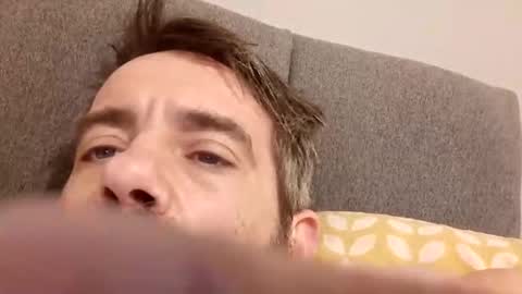 Snapshot of jamie198307 chatting on 11-20-25, 11:04 jamie198307 online show from 11-20-25, 11:04