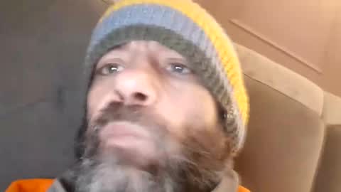 Snapshot of jamie198307 chatting on 11-24-25, 03:12 jamie198307 online show from 11-24-25, 03:12