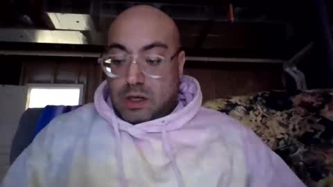 Snapshot of jamie19905 chatting on 04-05-26, 03:26 jamie19905 online show from 04-05-26, 03:26