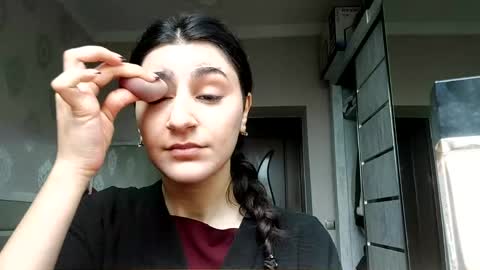 Snapshot of jamikalintz chatting on 05-01-26, 10:20 Niki online show from 05-01-26, 10:20