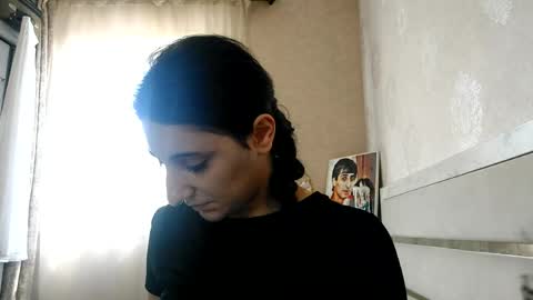 Snapshot of jamikalintz chatting on 05-09-26, 11:04 Niki online show from 05-09-26, 11:04