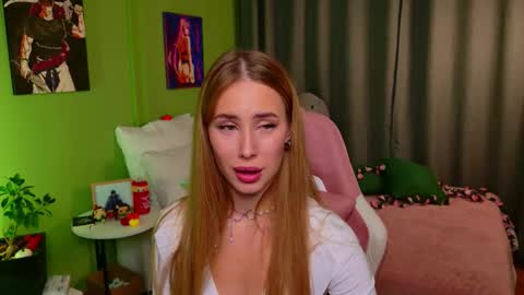 Snapshot of jane2sweet chatting on 10-10-25, 07:13 jane2sweet online show from 10-10-25, 07:13