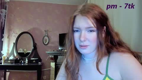 Snapshot of jane_and_star chatting on 03-03-25, 05:18 Star online show from 03-03-25, 05:18