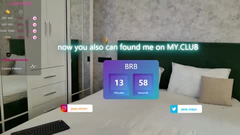 Snapshot of jane_meys chatting on 03-12-25, 11:20 your kitty JANE roawww online show from 03-12-25, 11:20