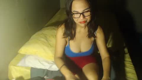 Snapshot of jane_phaiyoth69 chatting on 12-27-24, 08:35 JANE online show from 12-27-24, 08:35