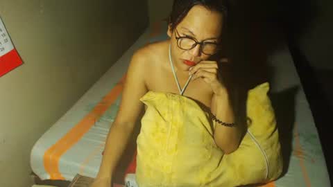 Snapshot of jane_phaiyoth69 chatting on 03-07-25, 04:24 JANE online show from 03-07-25, 04:24