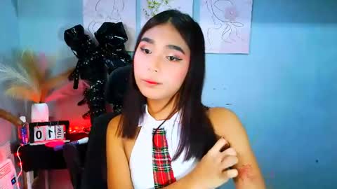 Snapshot of janellarose chatting on 06-10-26, 03:50 Janelarose online show from 06-10-26, 03:50