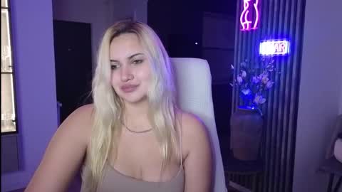 Jane online show from 11-16-25, 04:29