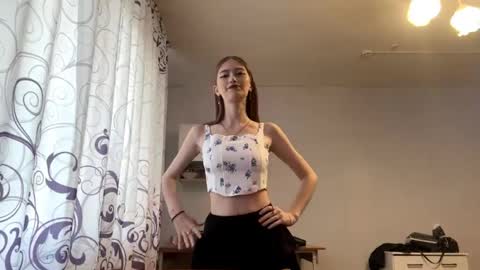 Kate online show from 05-18-26, 01:06