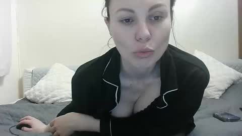 Janet online show from 05-06-26, 03:02