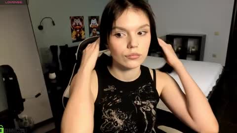 Alexia online show from 05-04-26, 05:58
