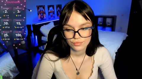 Alexia online show from 06-05-26, 03:57