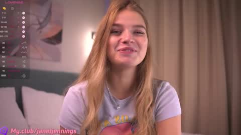 Day Alice Night Stella online show from 09-20-25, 06:47