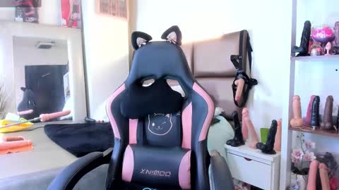 Janette online show from 02-11-25, 05:58