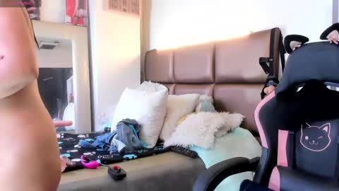 Janette online show from 02-12-25, 06:51