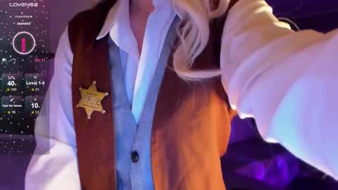 Snapshot of janice_sweet chatting on 11-26-25, 01:06 Janice online show from 11-26-25, 01:06