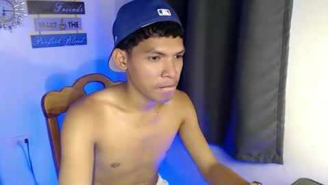 janlloyd04 online show from 09-30-25, 05:56