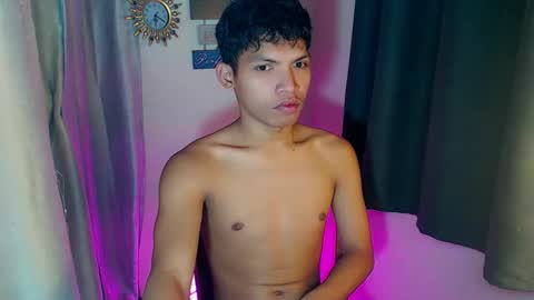 janlloyd04 online show from 03-20-26, 06:07