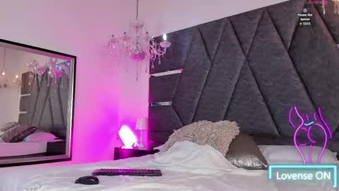 Janna online show from 05-29-26, 04:43