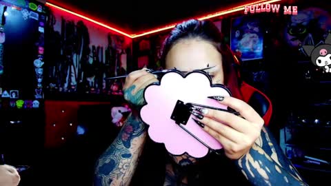      online show from 04-11-26, 12:15