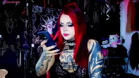      online show from 05-08-26, 01:00