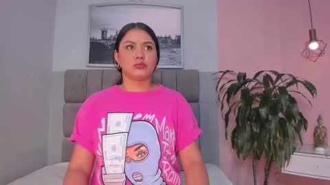 Janna online show from 11-12-25, 10:48