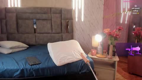 Janna Casey online show from 02-08-26, 01:03