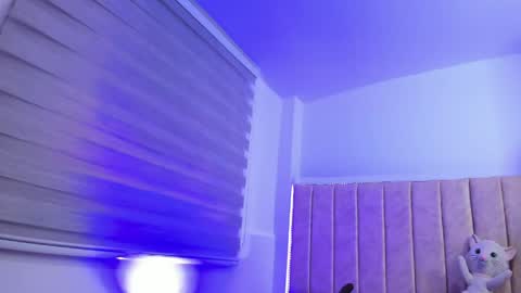 Snapshot of janne_moore chatting on 05-25-26, 11:38 Jane online show from 05-25-26, 11:38