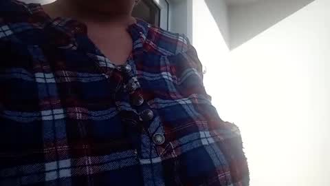 Snapshot of janneparker chatting on 12-05-25, 09:18 Janne online show from 12-05-25, 09:18