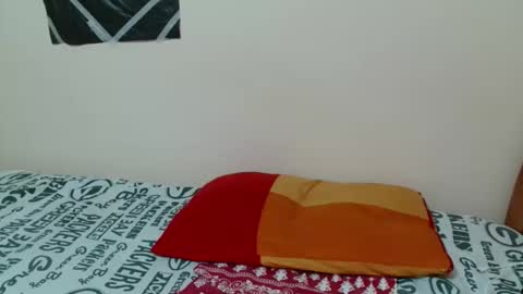 Snapshot of jannie_e chatting on 10-22-25, 02:17 Jannie online show from 10-22-25, 02:17