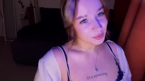 Janni online show from 10-23-25, 05:44