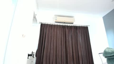 Amelle online show from 01-27-25, 04:09