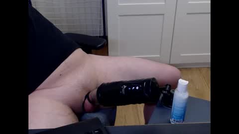Snapshot of japiekrekel2 chatting on 05-02-26, 02:22 John online show from 05-02-26, 02:22