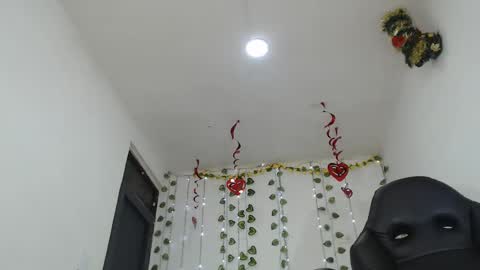 Monik online show from 03-03-25, 01:09