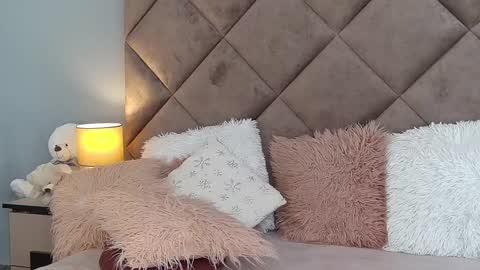 Snapshot of jaquelinemerlot chatting on 01-06-25, 09:19 jaquelinemerlot online show from 01-06-25, 09:19