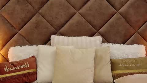 Snapshot of jaquelinemerlot chatting on 11-19-25, 07:19 jaquelinemerlot online show from 11-19-25, 07:19