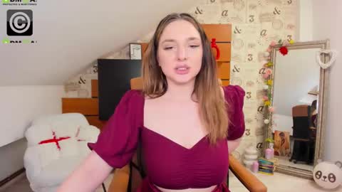 Snapshot of jaquelinlaurent chatting on 01-17-26, 09:29 JaquelinLaurent online show from 01-17-26, 09:29