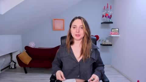 Snapshot of jaquelinlaurent chatting on 02-15-26, 08:49 JaquelinLaurent online show from 02-15-26, 08:49